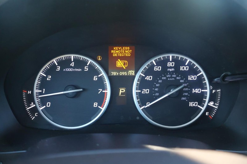 Acura ILX Vehicle Full-screen Gallery Image 22