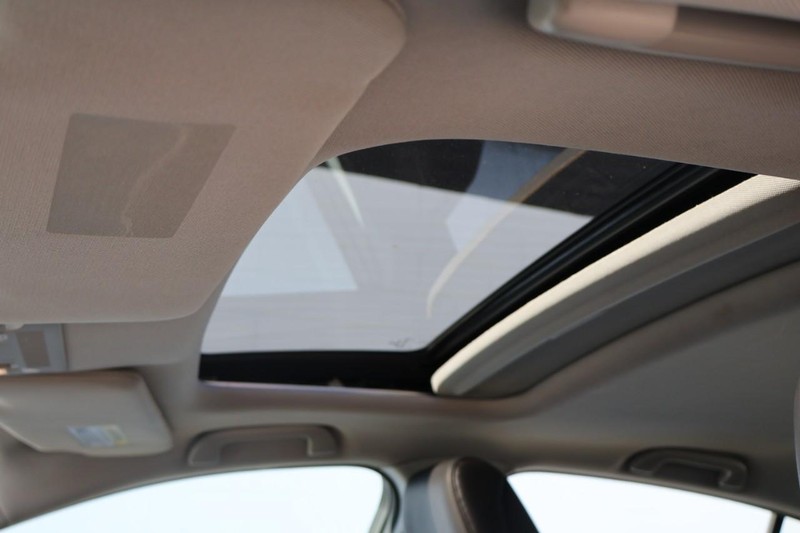 Acura ILX Vehicle Full-screen Gallery Image 34