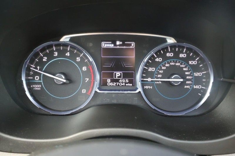 Subaru Forester Vehicle Full-screen Gallery Image 24