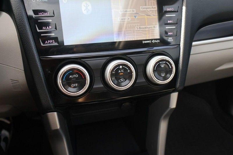 Subaru Forester Vehicle Full-screen Gallery Image 32