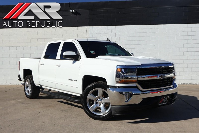 Chevrolet Silverado 1500 Vehicle Full-screen Gallery Image 01