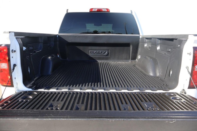 Chevrolet Silverado 1500 Vehicle Full-screen Gallery Image 08