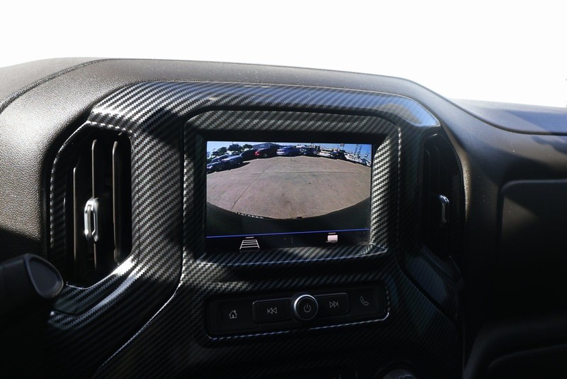 Chevrolet Silverado 1500 LTD Vehicle Full-screen Gallery Image 27