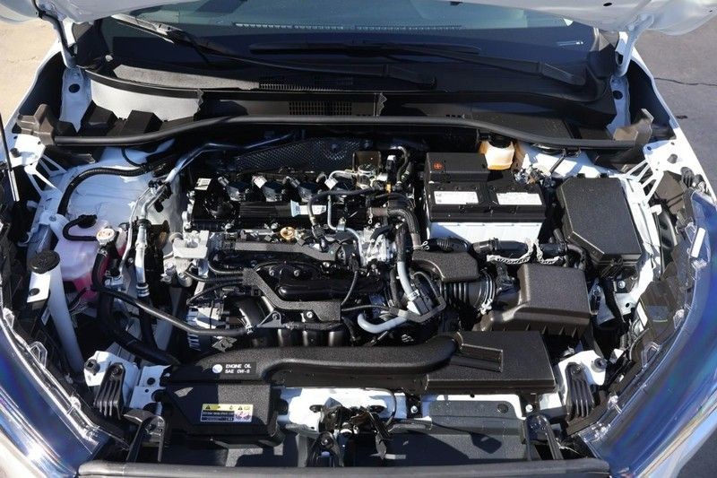 Toyota Corolla Cross Vehicle Full-screen Gallery Image 12