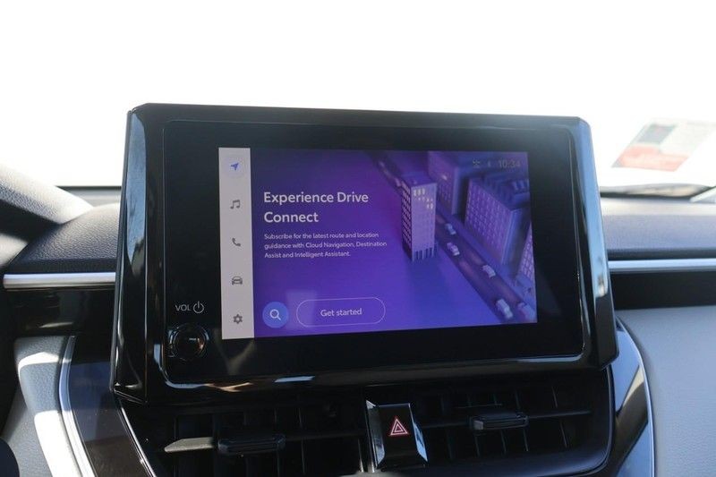 Toyota Corolla Cross Vehicle Full-screen Gallery Image 27