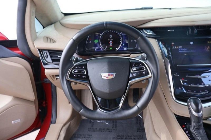 Cadillac ELR Vehicle Full-screen Gallery Image 24