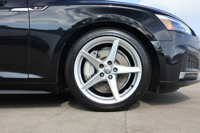 Audi A5 Sportback Vehicle Full-screen Gallery Image 14