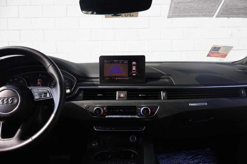 Audi A5 Sportback Vehicle Full-screen Gallery Image 28