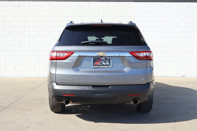 Chevrolet Traverse Vehicle Full-screen Gallery Image 06