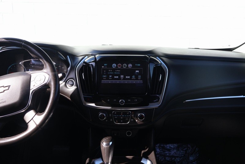 Chevrolet Traverse Vehicle Full-screen Gallery Image 29