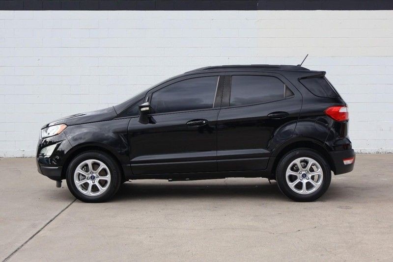 Ford EcoSport Vehicle Full-screen Gallery Image 11