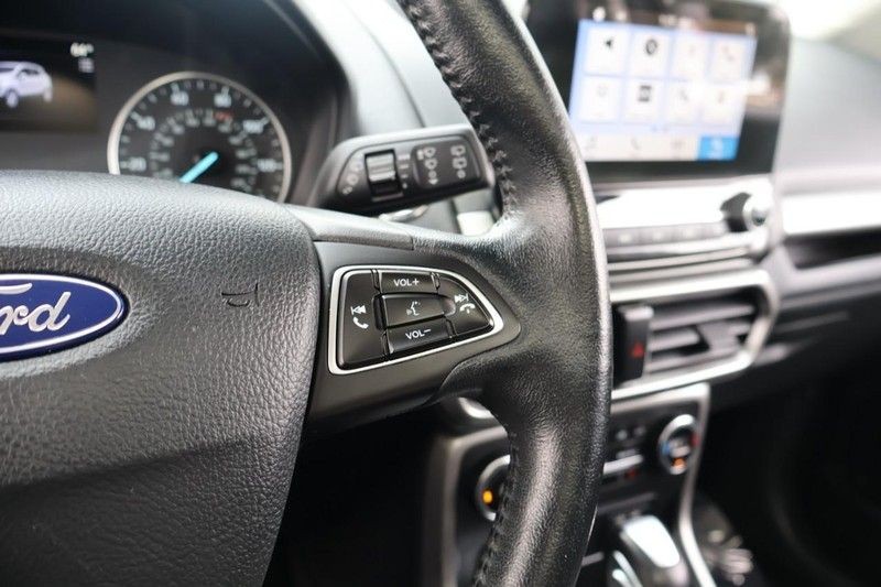 Ford EcoSport Vehicle Full-screen Gallery Image 27