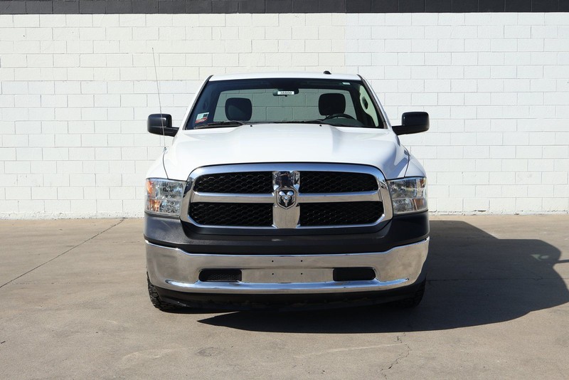 Ram 1500 Vehicle Full-screen Gallery Image 03