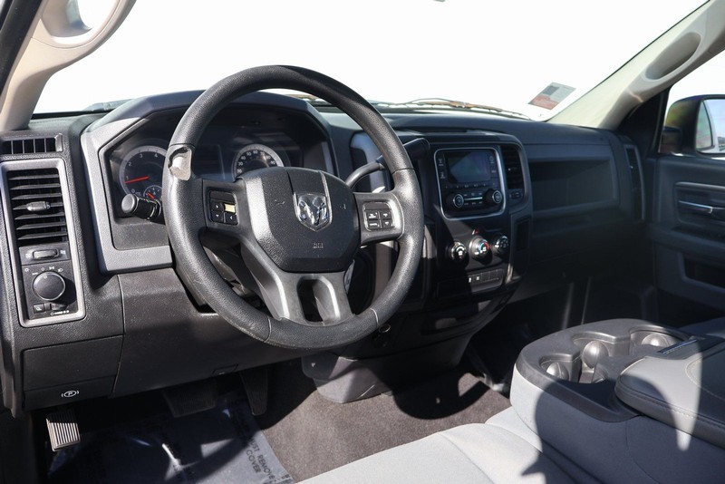 Ram 1500 Vehicle Full-screen Gallery Image 16