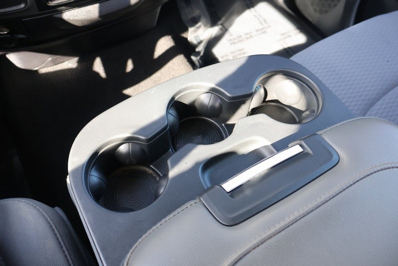 Ram 1500 Vehicle Full-screen Gallery Image 27