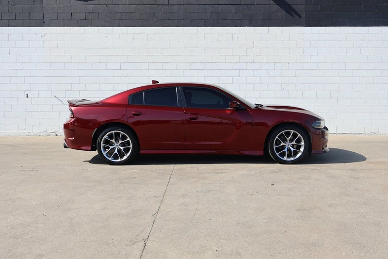 Dodge Charger Vehicle Full-screen Gallery Image 04