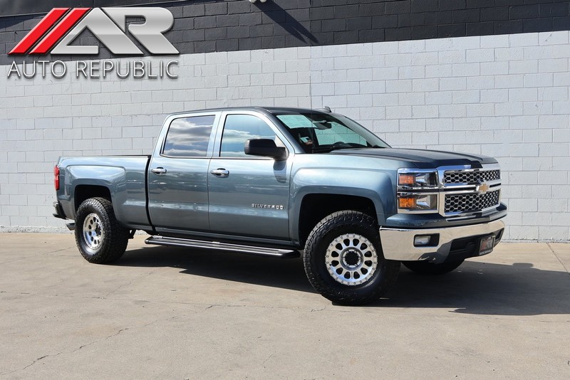 Chevrolet Silverado 1500 Vehicle Full-screen Gallery Image 01