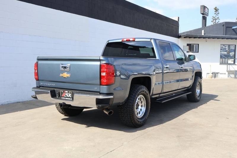 Chevrolet Silverado 1500 Vehicle Full-screen Gallery Image 05