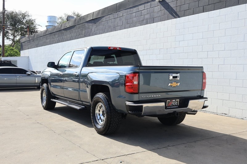 Chevrolet Silverado 1500 Vehicle Full-screen Gallery Image 09