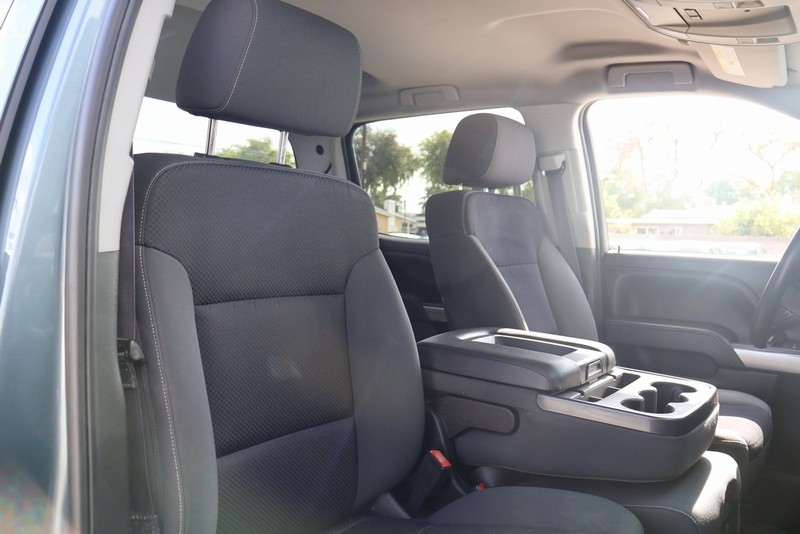 Chevrolet Silverado 1500 Vehicle Full-screen Gallery Image 20