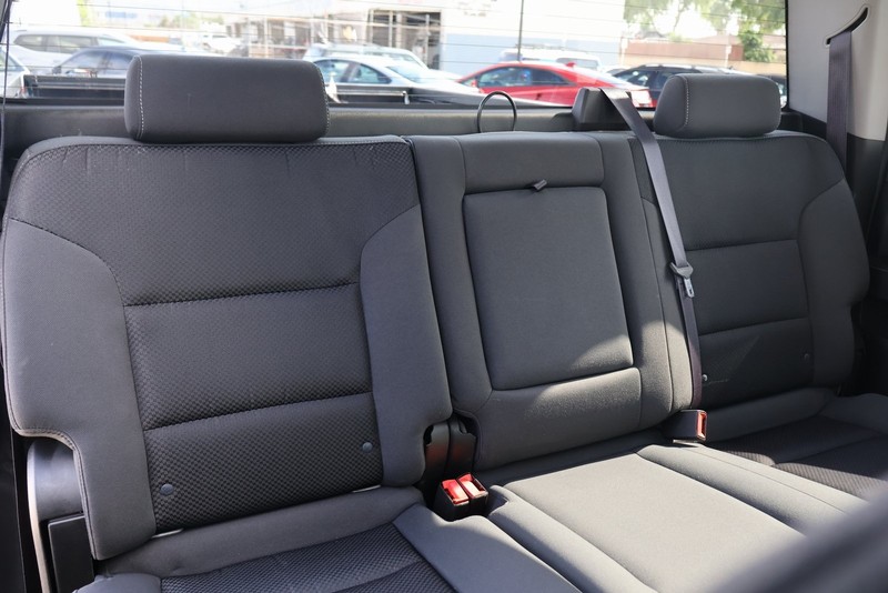 Chevrolet Silverado 1500 Vehicle Full-screen Gallery Image 21