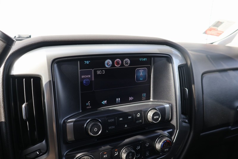 Chevrolet Silverado 1500 Vehicle Full-screen Gallery Image 28