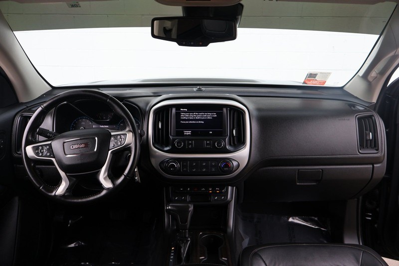 GMC Canyon Vehicle Full-screen Gallery Image 22