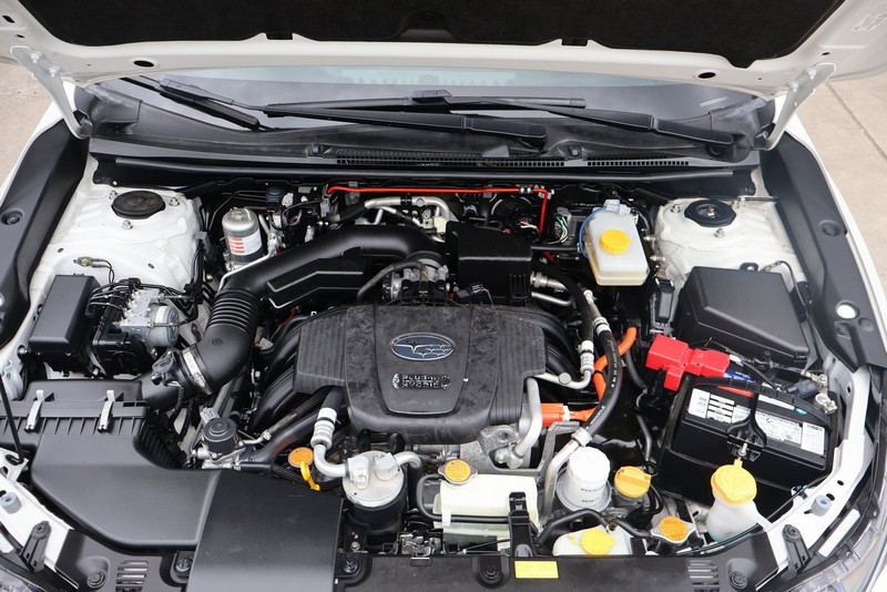 Subaru Crosstrek Vehicle Full-screen Gallery Image 12