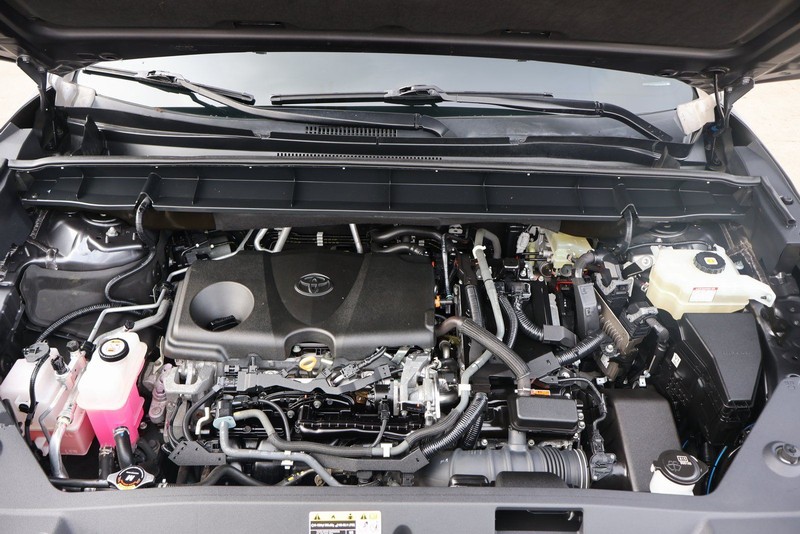 Toyota Highlander Hybrid Vehicle Full-screen Gallery Image 13