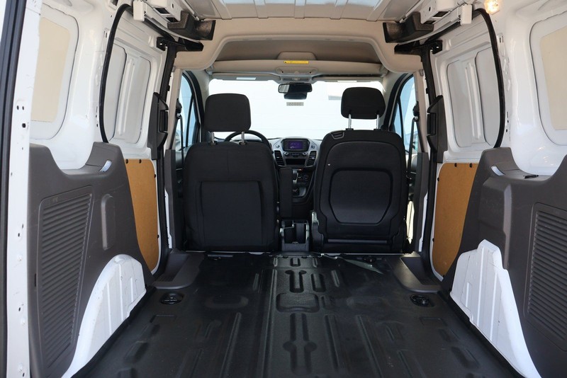 Ford Transit Connect Van Vehicle Full-screen Gallery Image 08