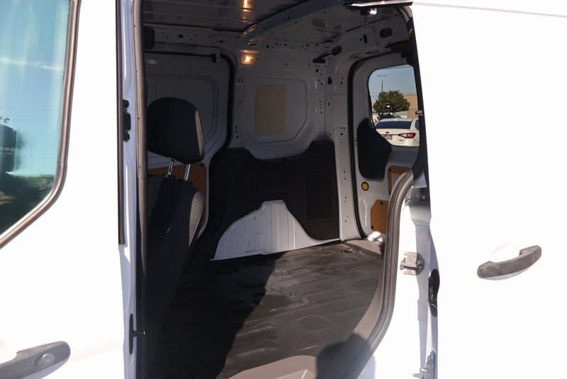 Ford Transit Connect Van Vehicle Full-screen Gallery Image 19