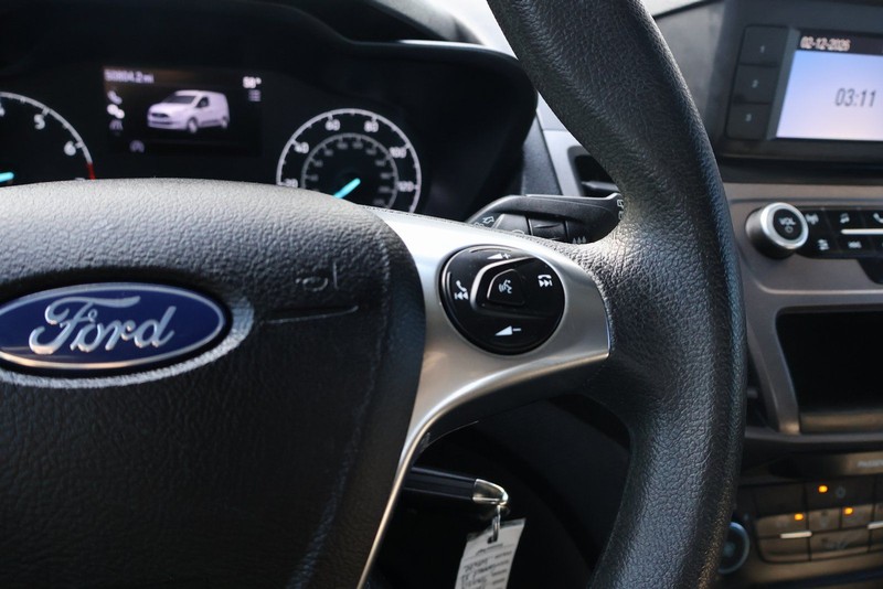 Ford Transit Connect Van Vehicle Full-screen Gallery Image 27