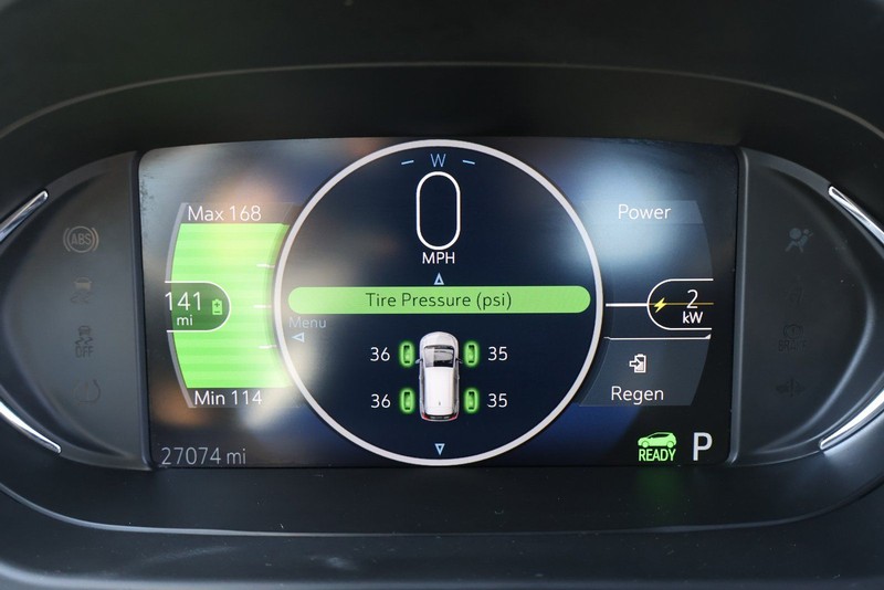 Chevrolet Bolt EV Vehicle Full-screen Gallery Image 23