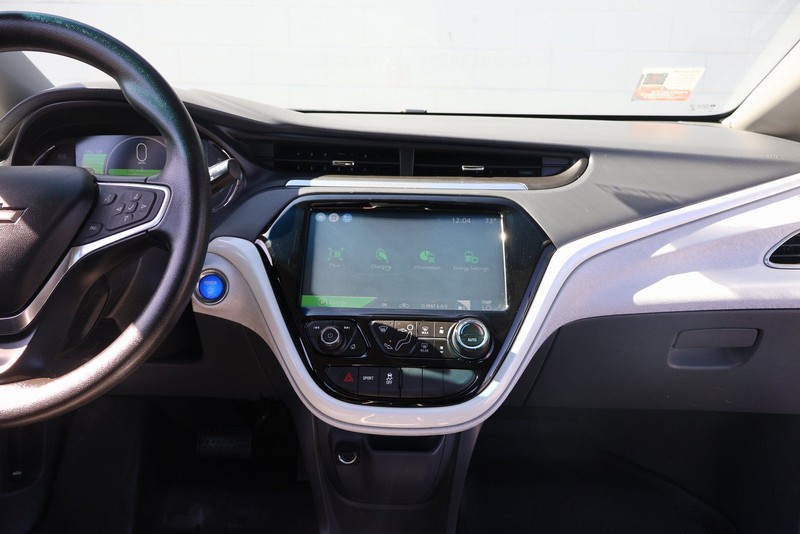 Chevrolet Bolt EV Vehicle Full-screen Gallery Image 28