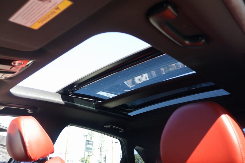 Kia K5 Vehicle Full-screen Gallery Image 34