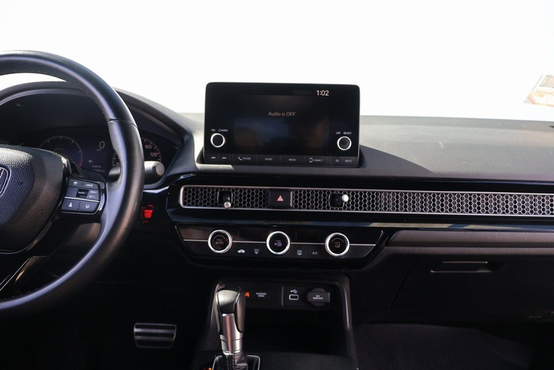 Honda Civic Hatchback Vehicle Full-screen Gallery Image 28