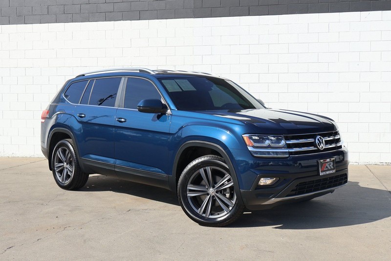 Volkswagen Atlas Vehicle Full-screen Gallery Image 01