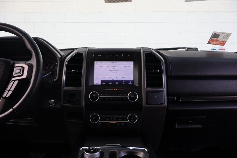 Ford Expedition Vehicle Full-screen Gallery Image 30