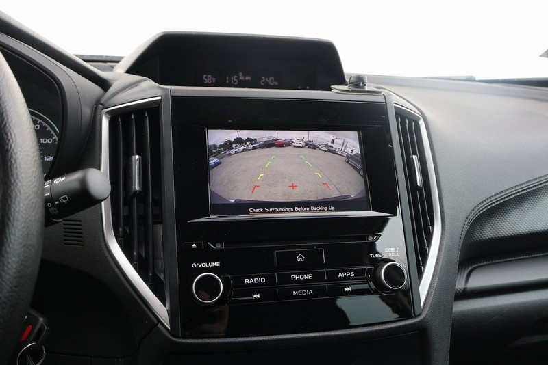 Subaru Forester Vehicle Full-screen Gallery Image 30