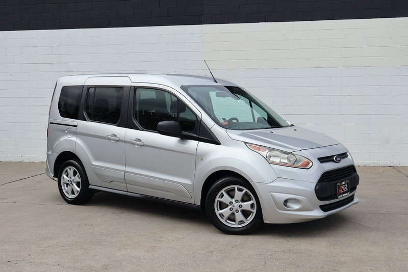 Ford Transit Connect Wagon Vehicle Full-screen Gallery Image 01