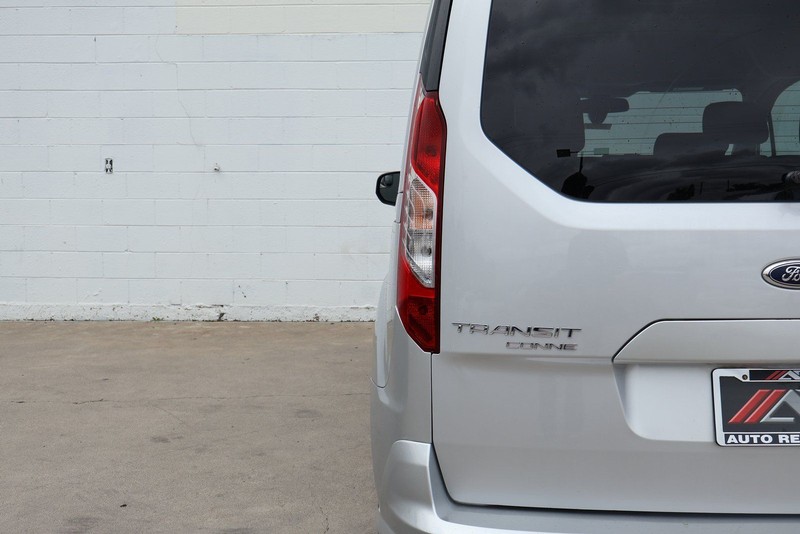 Ford Transit Connect Wagon Vehicle Full-screen Gallery Image 08