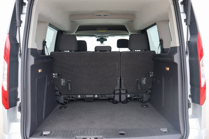 Ford Transit Connect Wagon Vehicle Full-screen Gallery Image 09