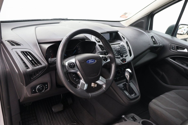 Ford Transit Connect Wagon Vehicle Full-screen Gallery Image 18
