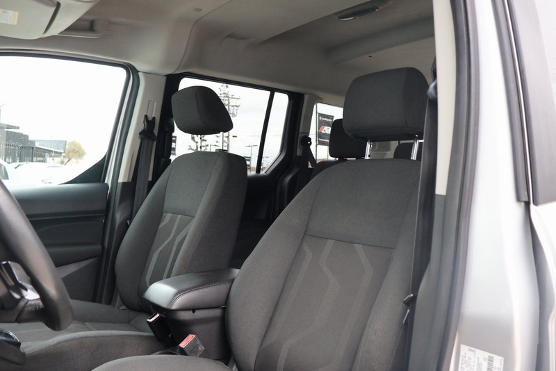 Ford Transit Connect Wagon Vehicle Full-screen Gallery Image 19