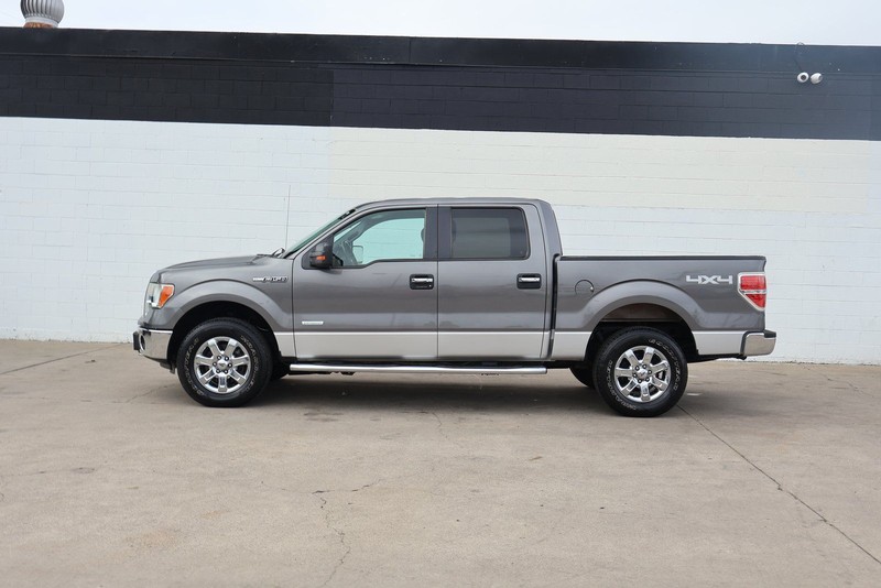 Ford F-150 Vehicle Full-screen Gallery Image 10