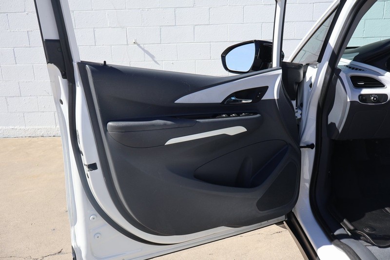 Chevrolet Bolt EV Vehicle Full-screen Gallery Image 14