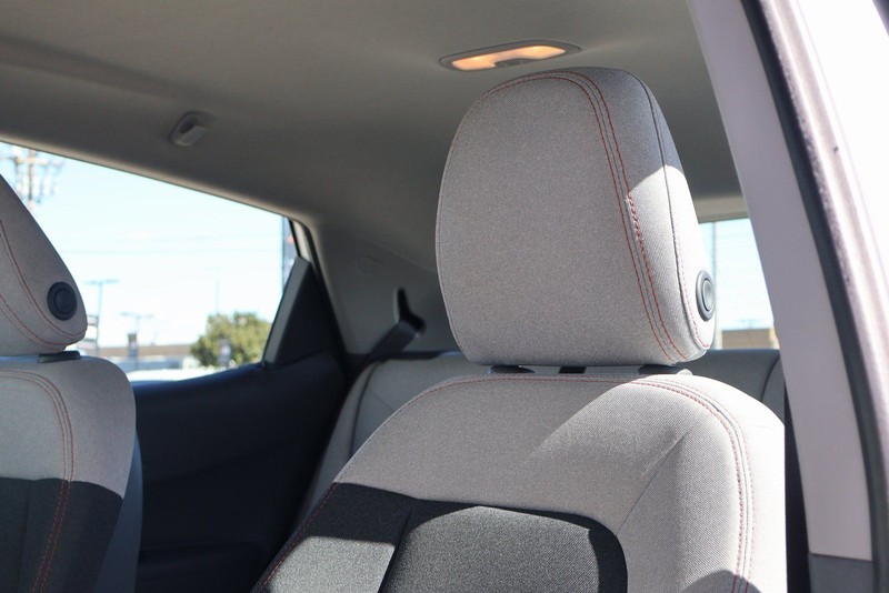 Chevrolet Bolt EV Vehicle Full-screen Gallery Image 18