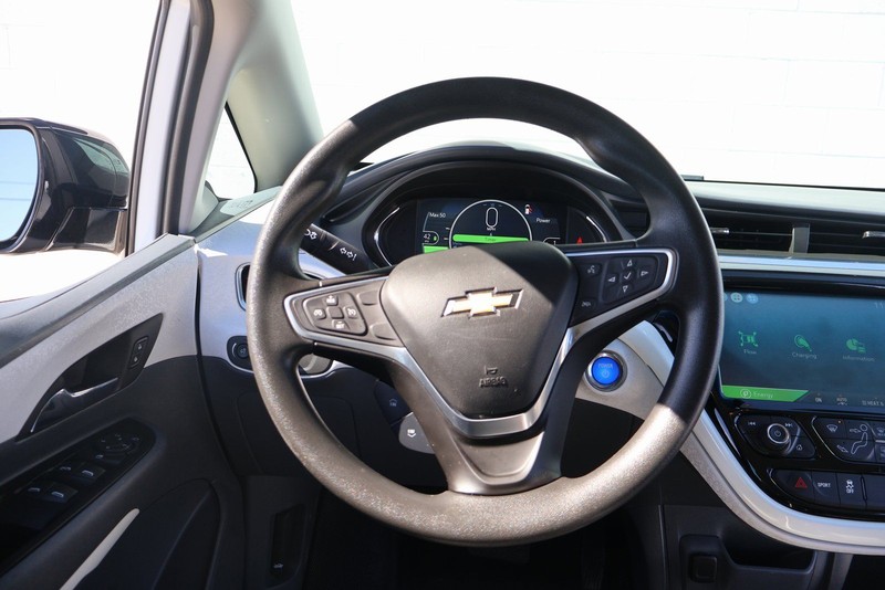 Chevrolet Bolt EV Vehicle Full-screen Gallery Image 24
