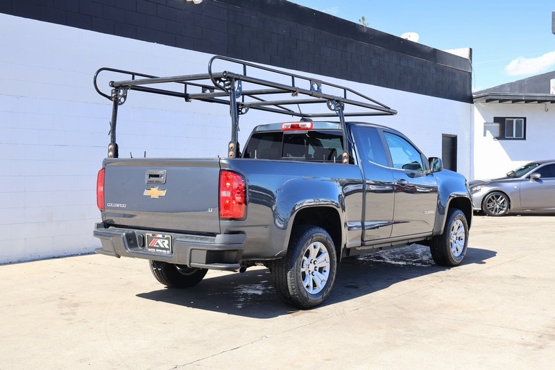 Chevrolet Colorado Vehicle Full-screen Gallery Image 05