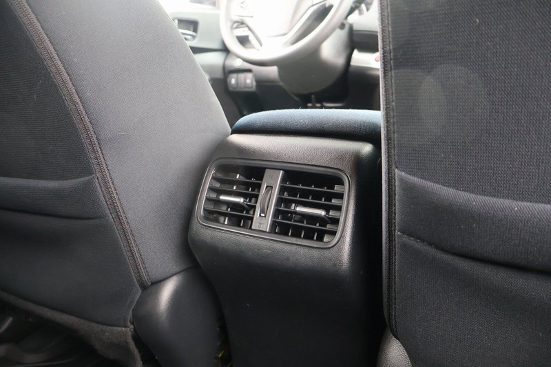 Honda CR-V Vehicle Full-screen Gallery Image 22